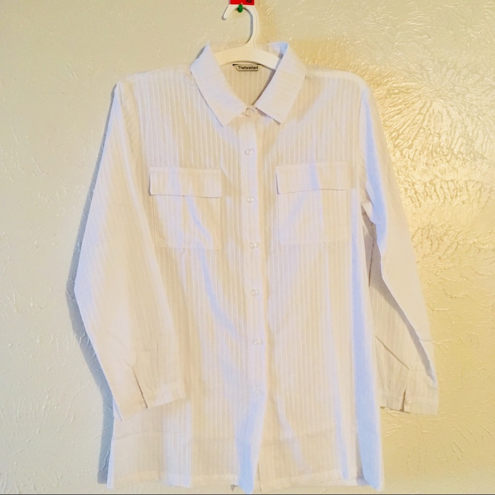 🤩2 for $10🤩 cotton white shirt